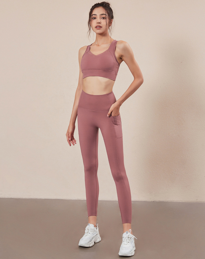 ao-tap-gym
