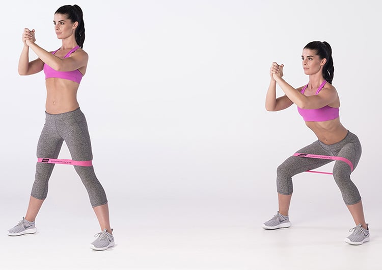 Các bài tập với dây kháng lực cho nữ squat