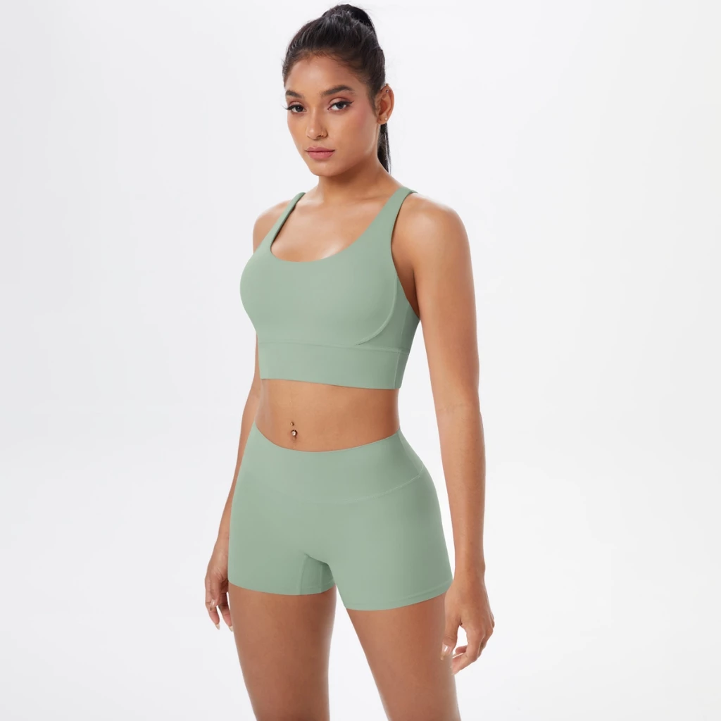ao-tap-gym-nu